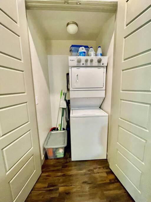יוסטון Luxury Apartment Close To Everything W Free Parking 5 מראה חיצוני תמונה