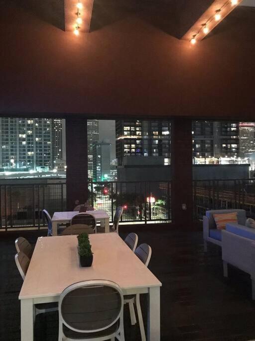 יוסטון Luxury Apartment Close To Everything W Free Parking 5 מראה חיצוני תמונה
